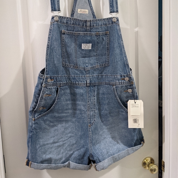 Levi's Vintage Overall Jeans Shorts - Picture 4 of 9